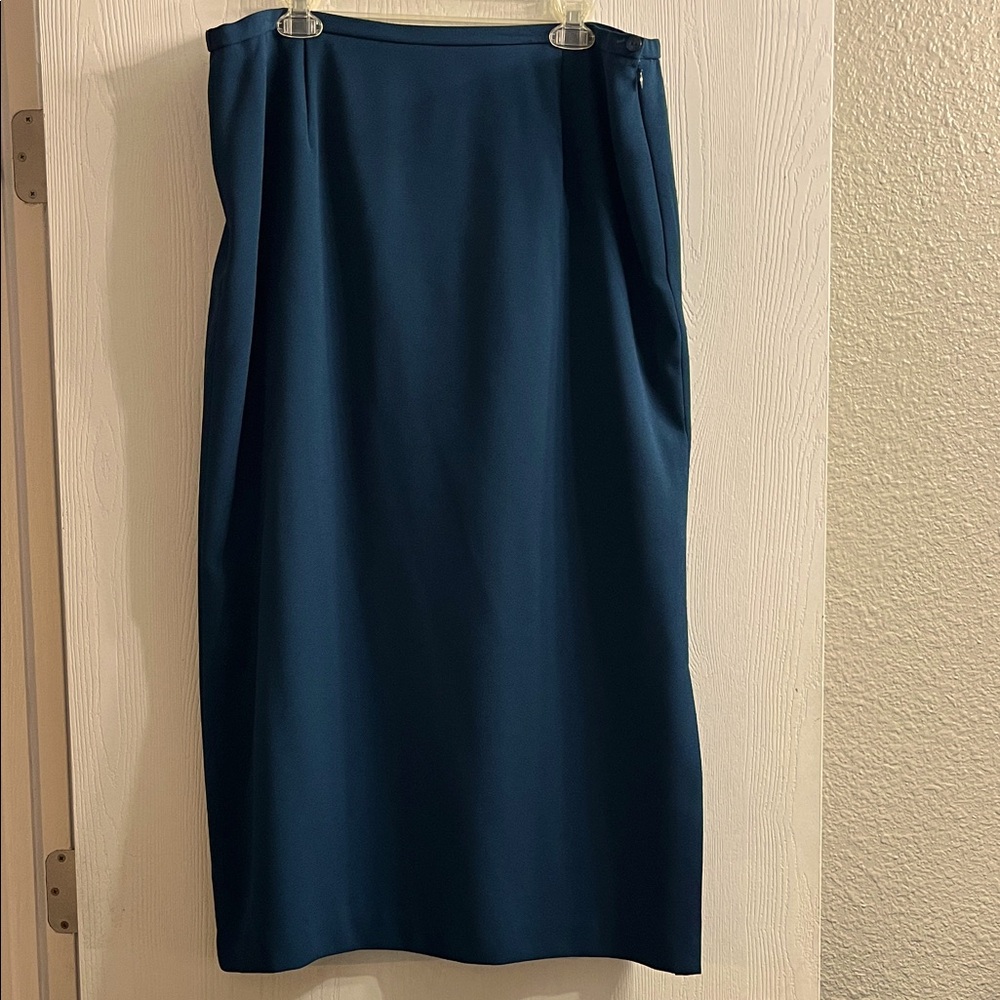 Elegant Blue Women's Skirt